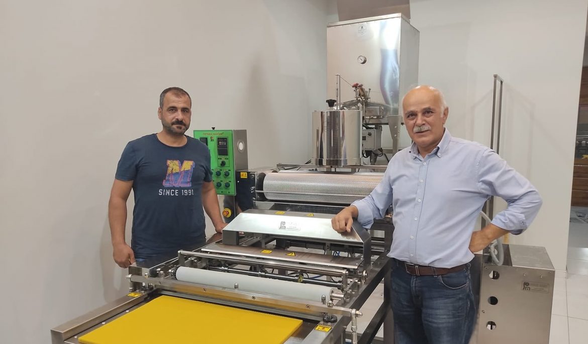 Gürkan Atar-ATARLAR BAL – 3 Sıralı Otomatik Balmumu Petek Makinesi Kurulumu